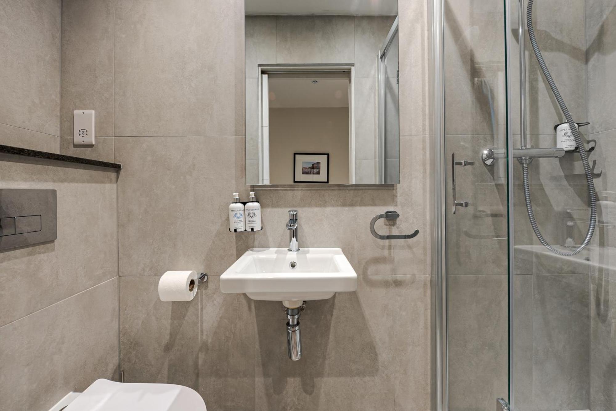 King'S Cross Express Inn London Phòng bức ảnh